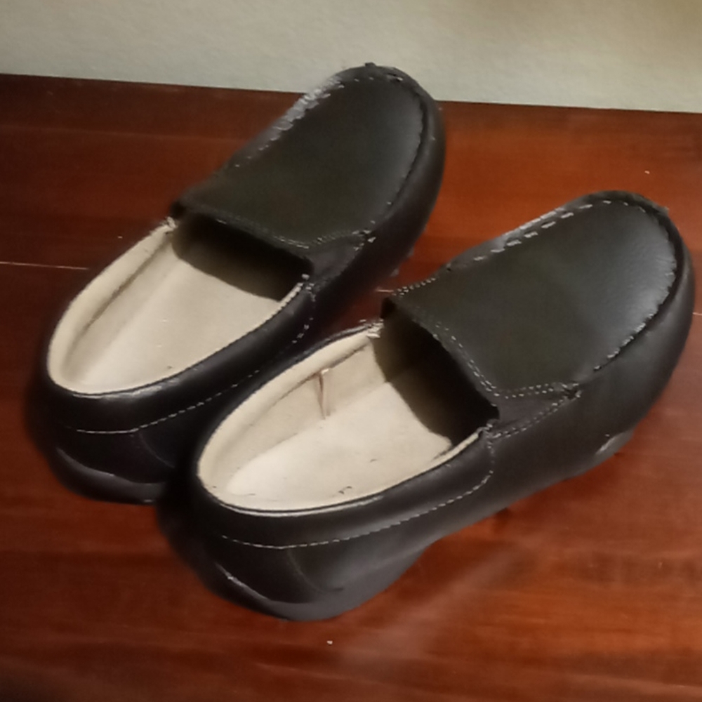 Loafers/ slip ons